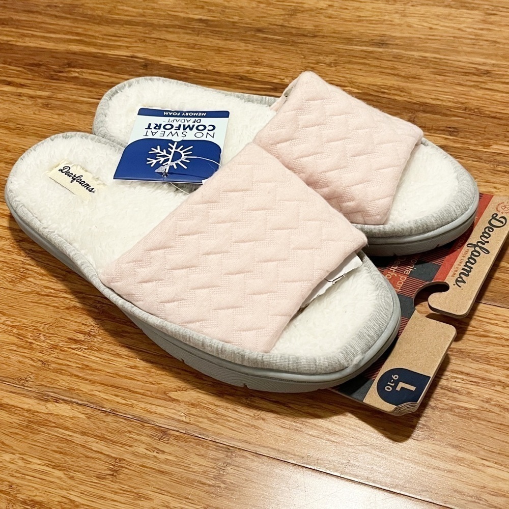NWT Dearfoams Pink No Sweat Comfort Memory Foam Comfy Slippers Furry lining L